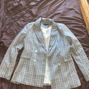 Adorable plaid blazer